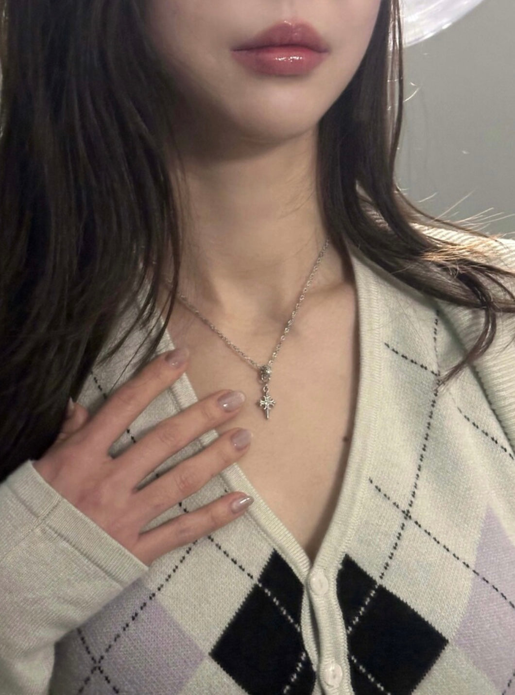 Ofuse cubic cross necklace-002