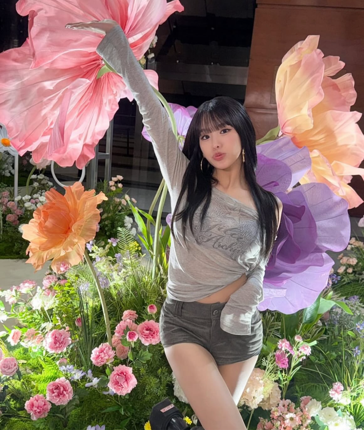 JISOO同款STAR WING SHEER LONG SLEEVE