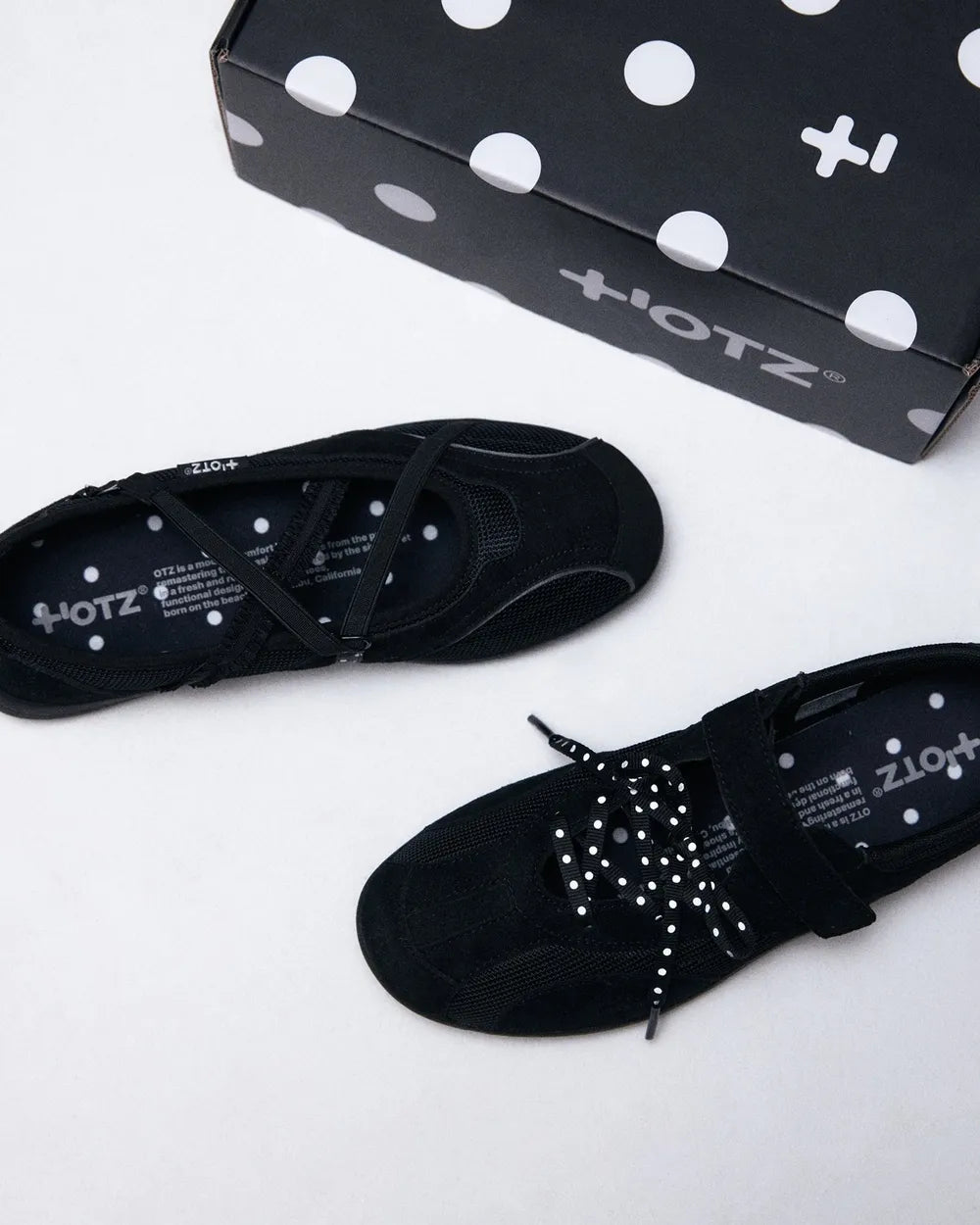 OTZ [:DOT EDITION] Romari Dot Lace-up Sneakers