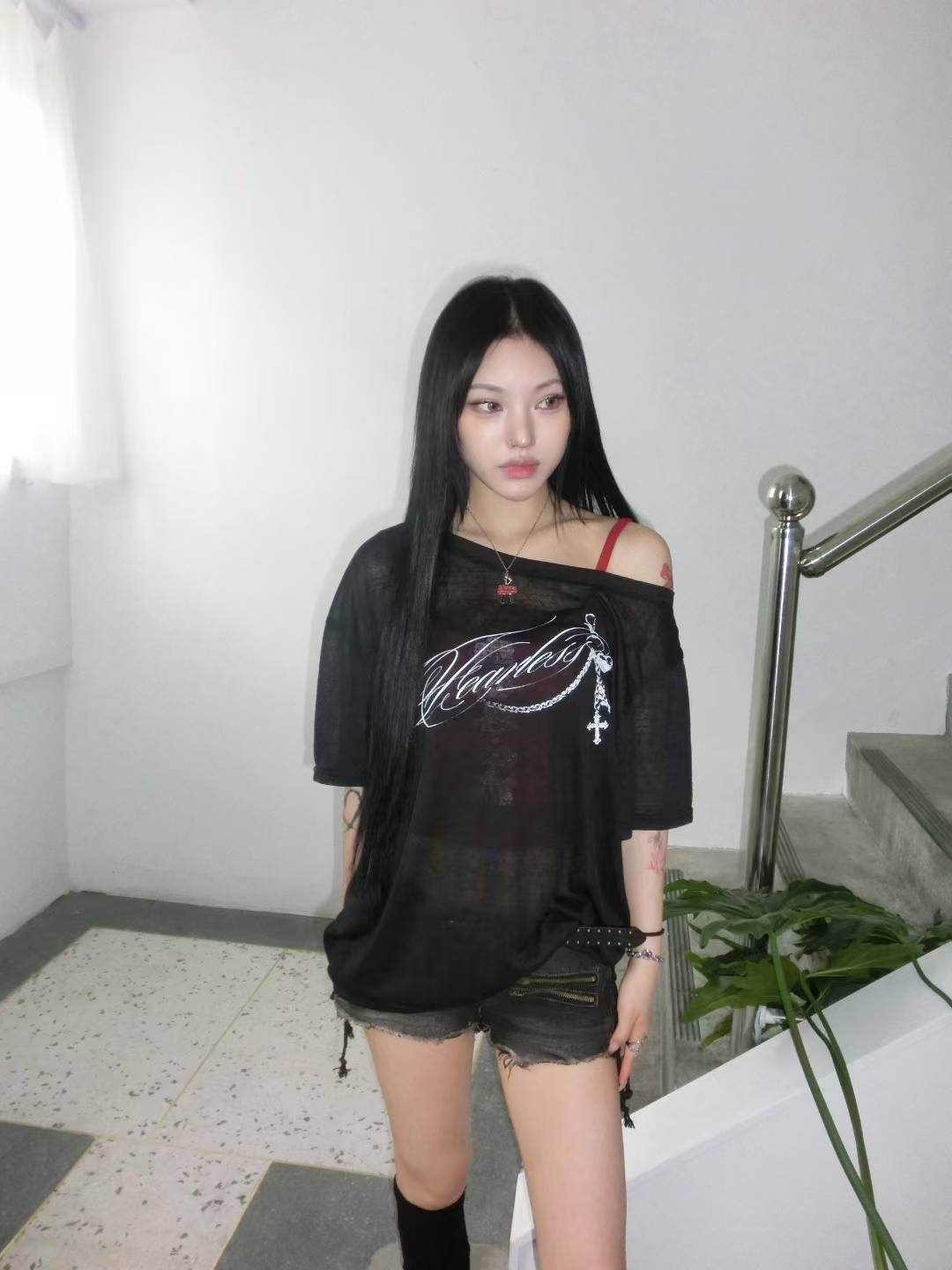 透視斜膊字母T（白色現貨）