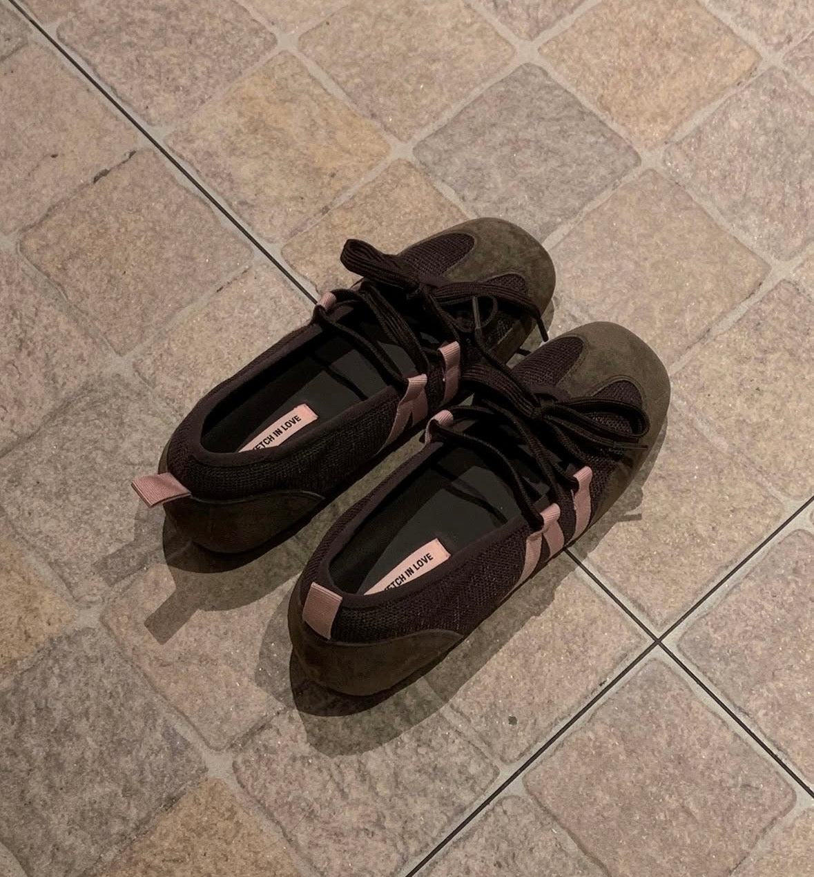 Rose Ribbob Sneakers(2colors)