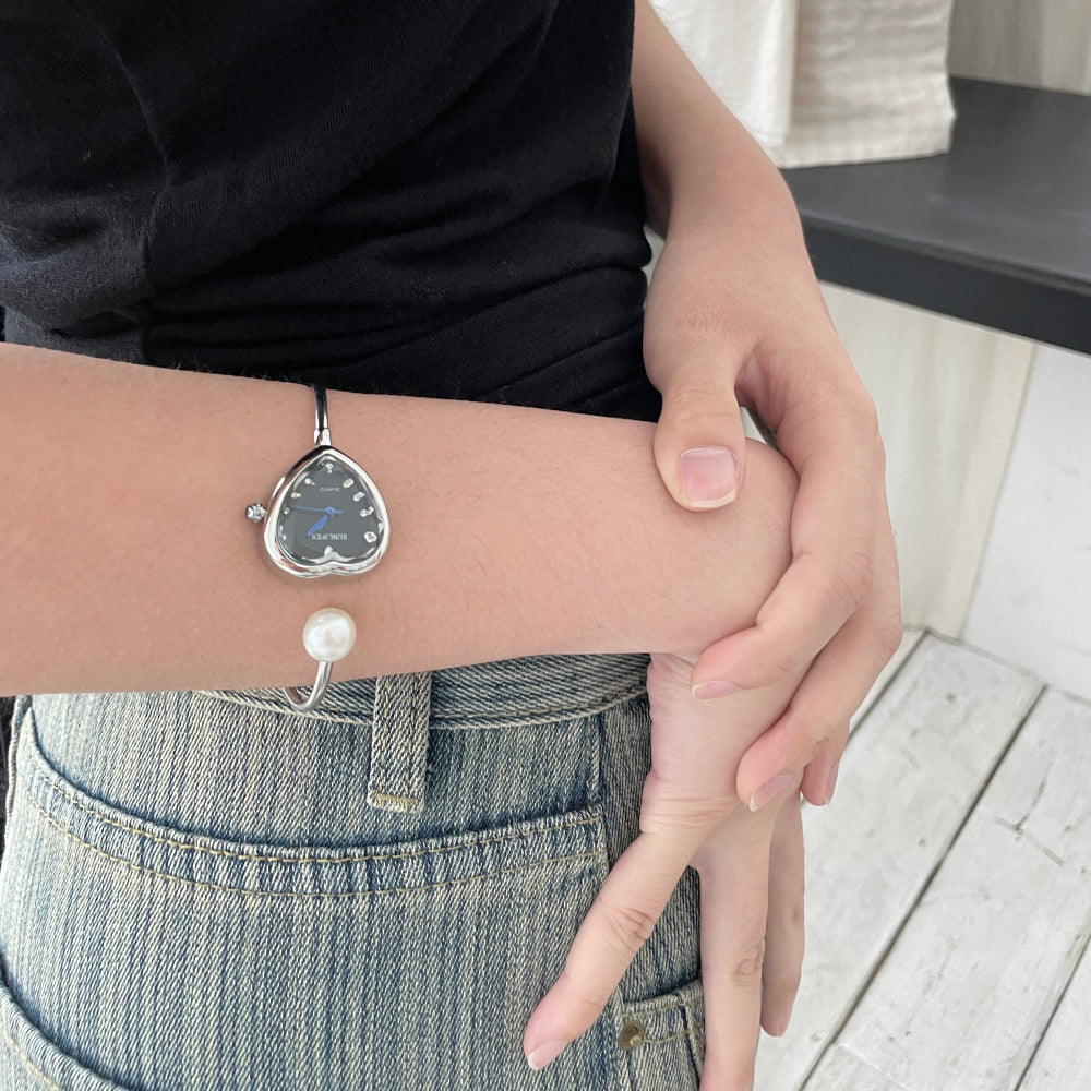 Pearl Heart Bangle Watch