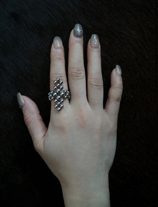 Metalic Shield Ring