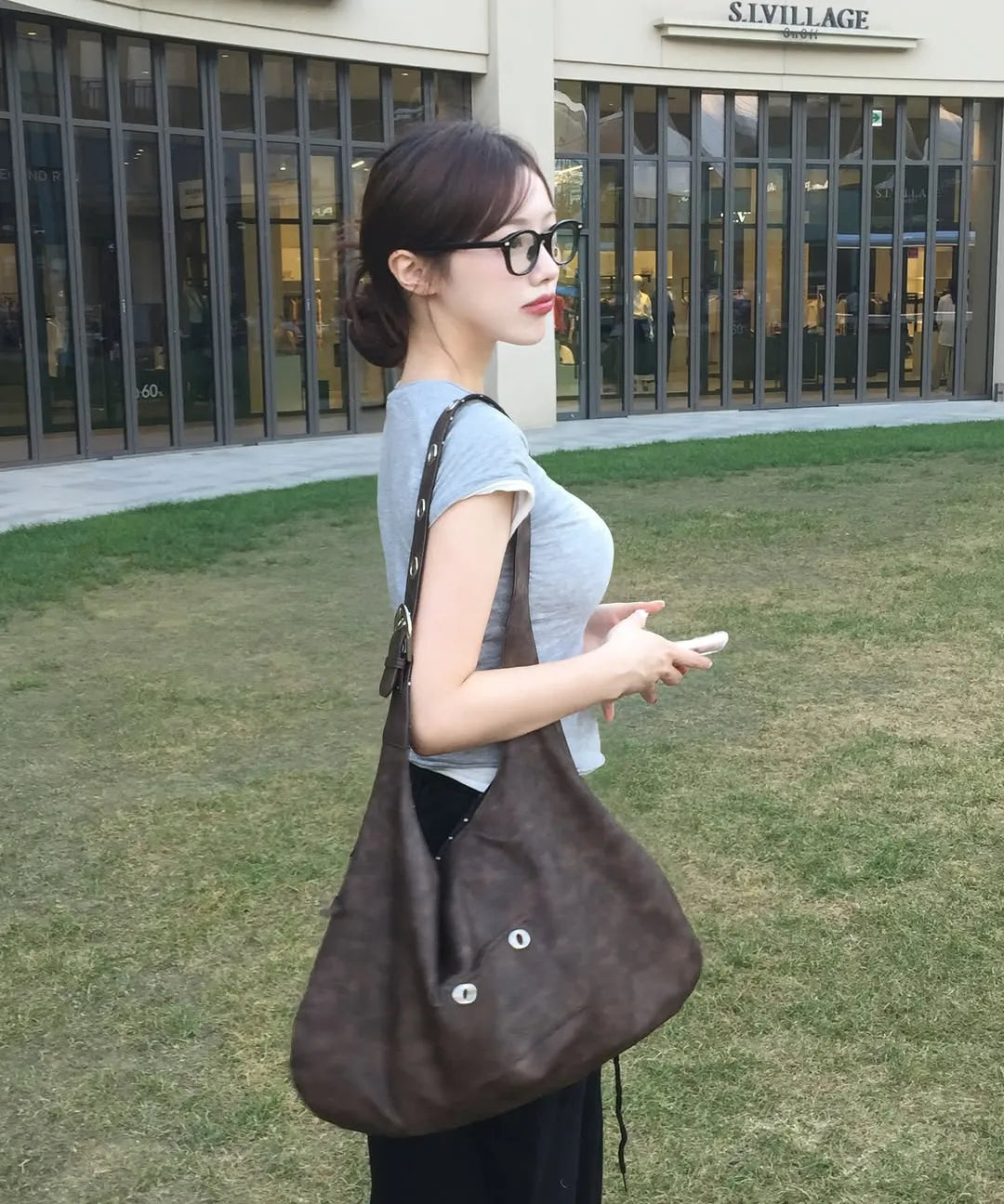 BUCKLE REVERSIBLE SHOULDER BAG（4 colors)