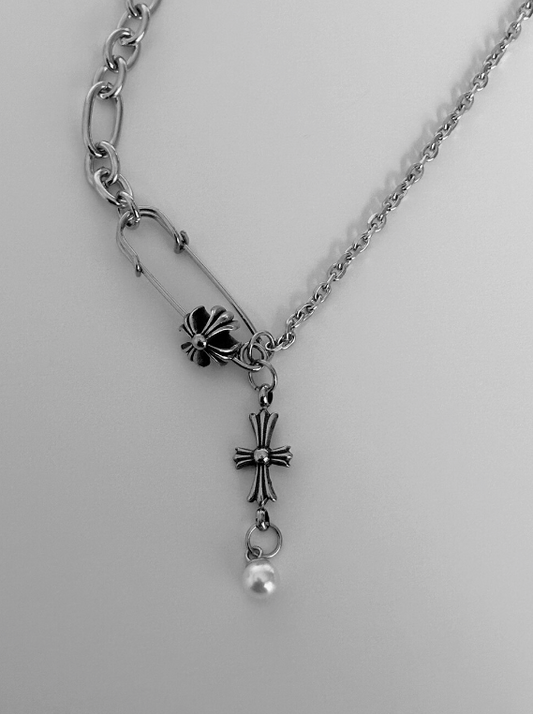 Pearl drop necklace(cross)