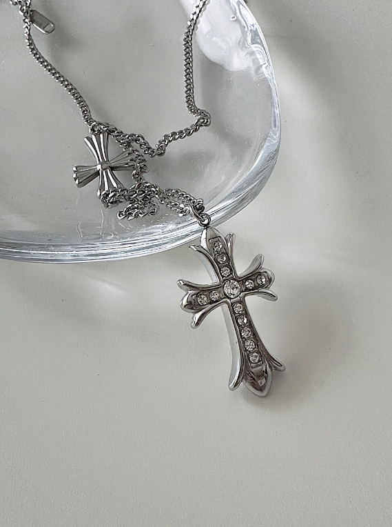 Double cross necklace