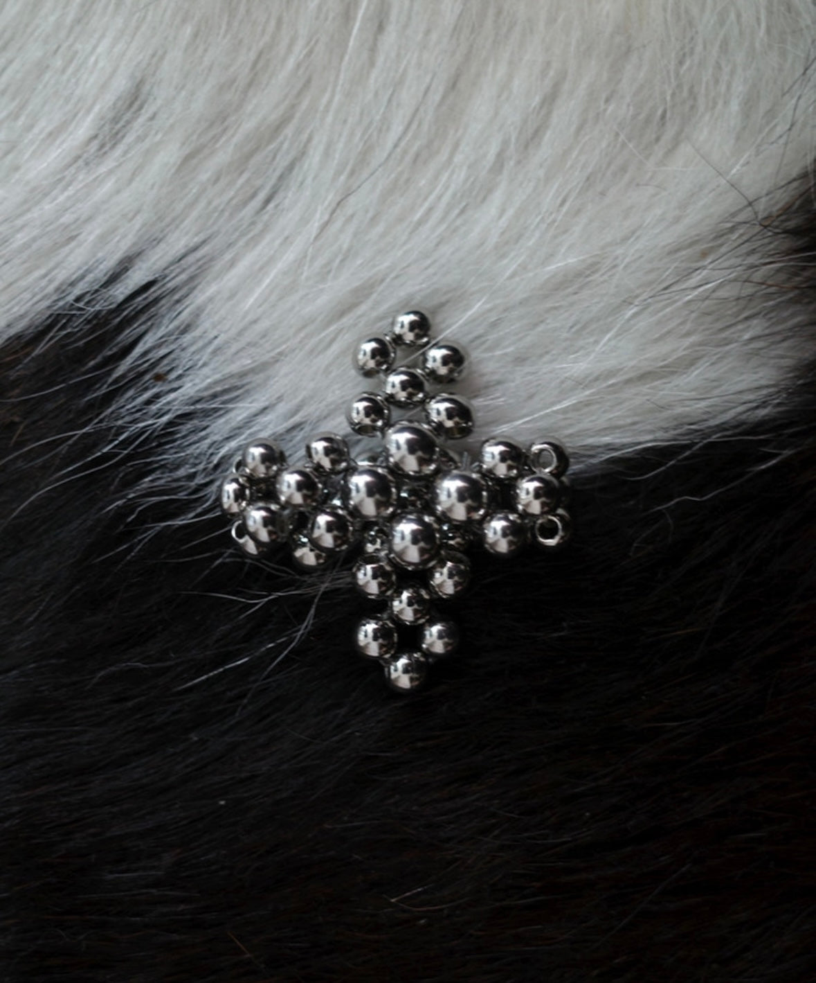 Metalic Shield Ring