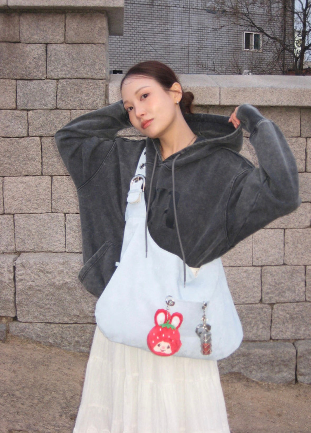 BUCKLE REVERSIBLE SHOULDER BAG（3 colors)