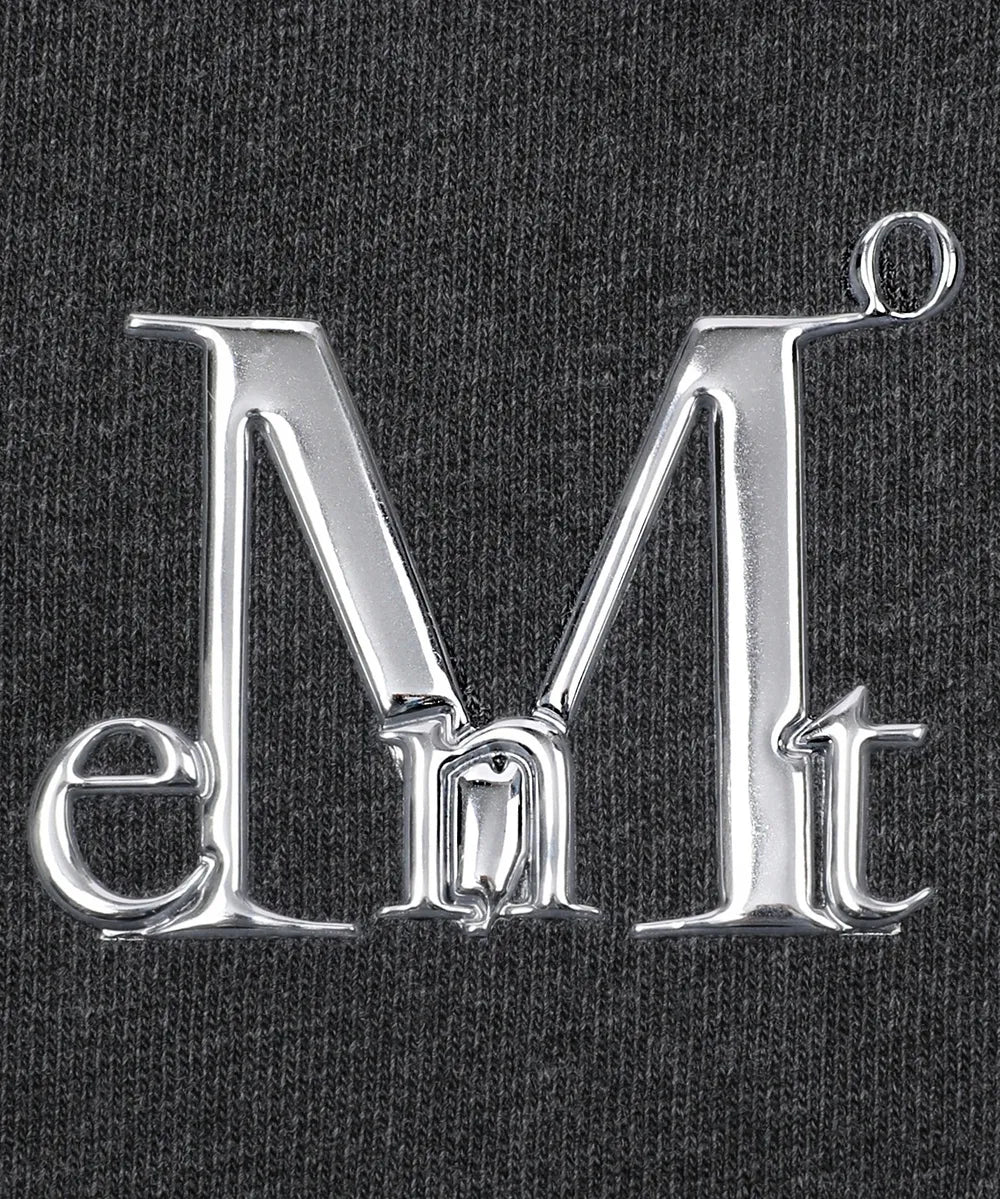 Mucent Shat rivet pigment incision metal logo sleeveless nashi (2 colors)