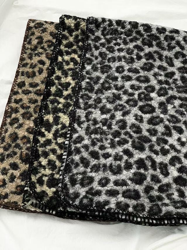 軟綿綿豹紋頸巾