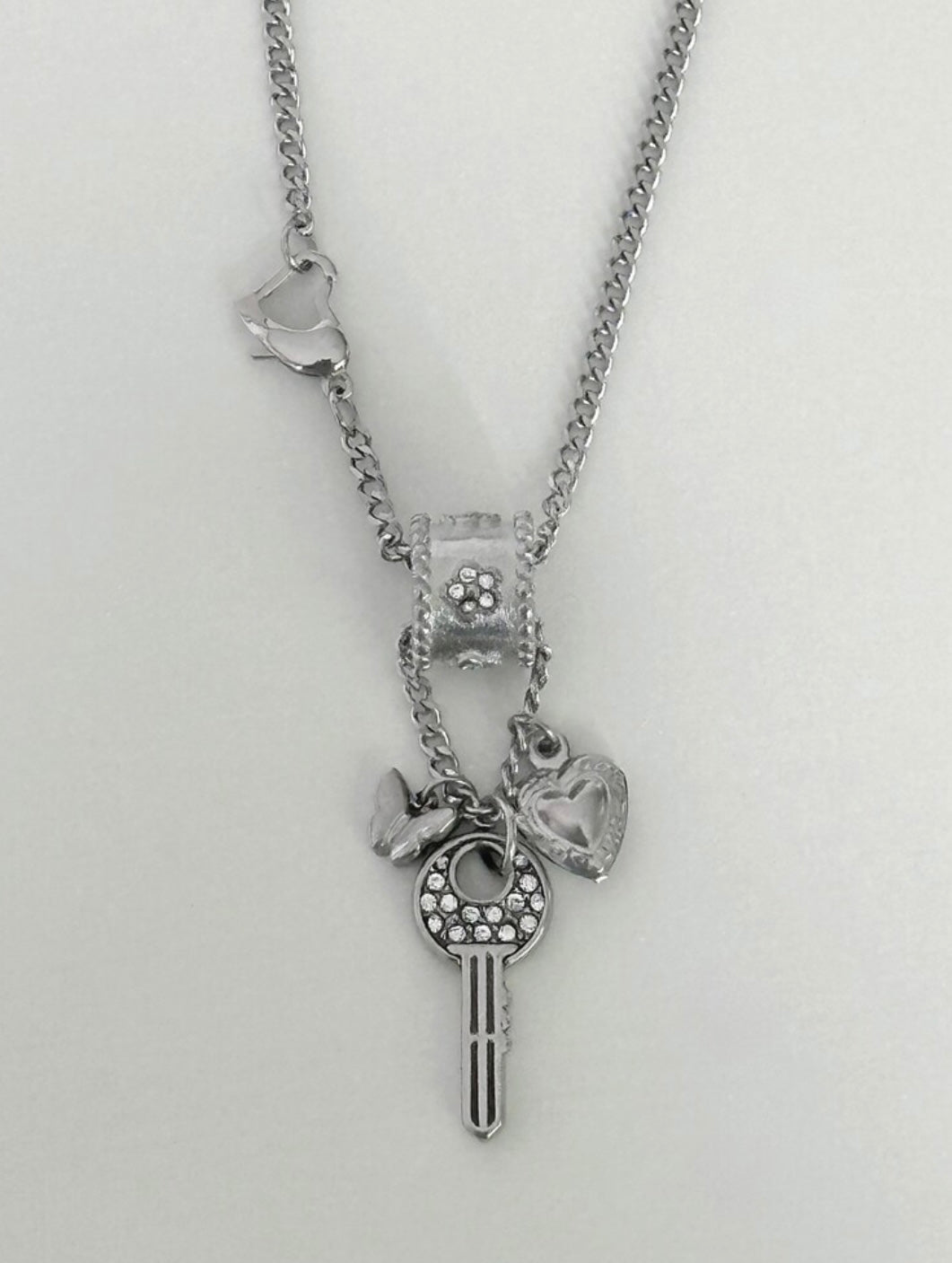 Ofuse garden necklace