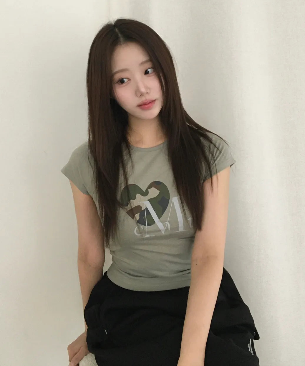 Mucent Canyon Heart Camo Short Sleeve Tee (2 Colors)