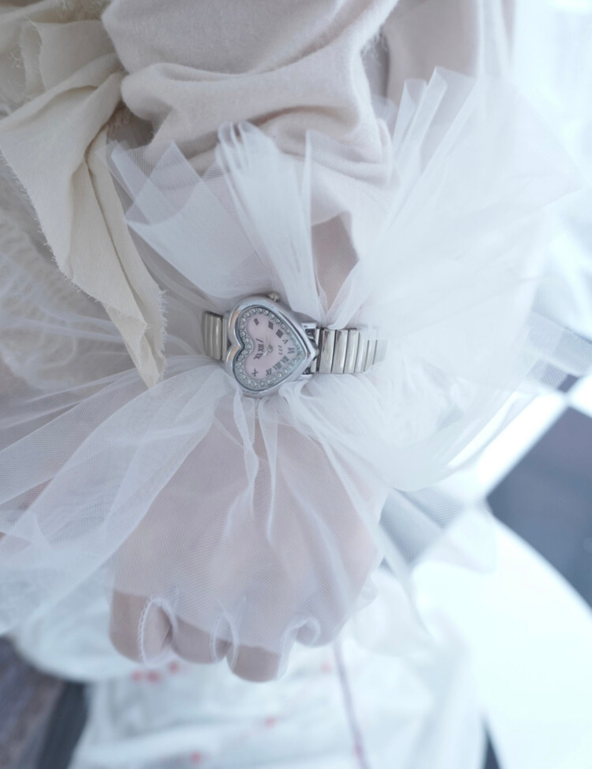 Cupid Watch (Light pink / Ivory)
