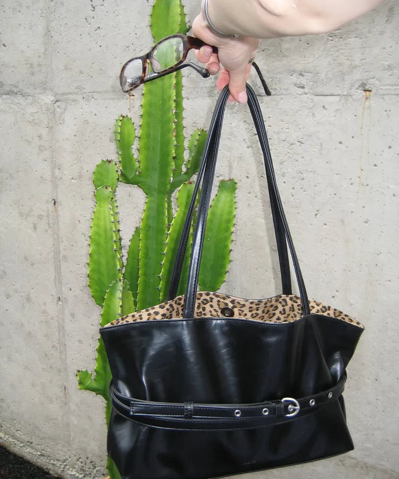 Leterie MELLOW REVERSIBLE BELT TOTE BAG (4 colors)