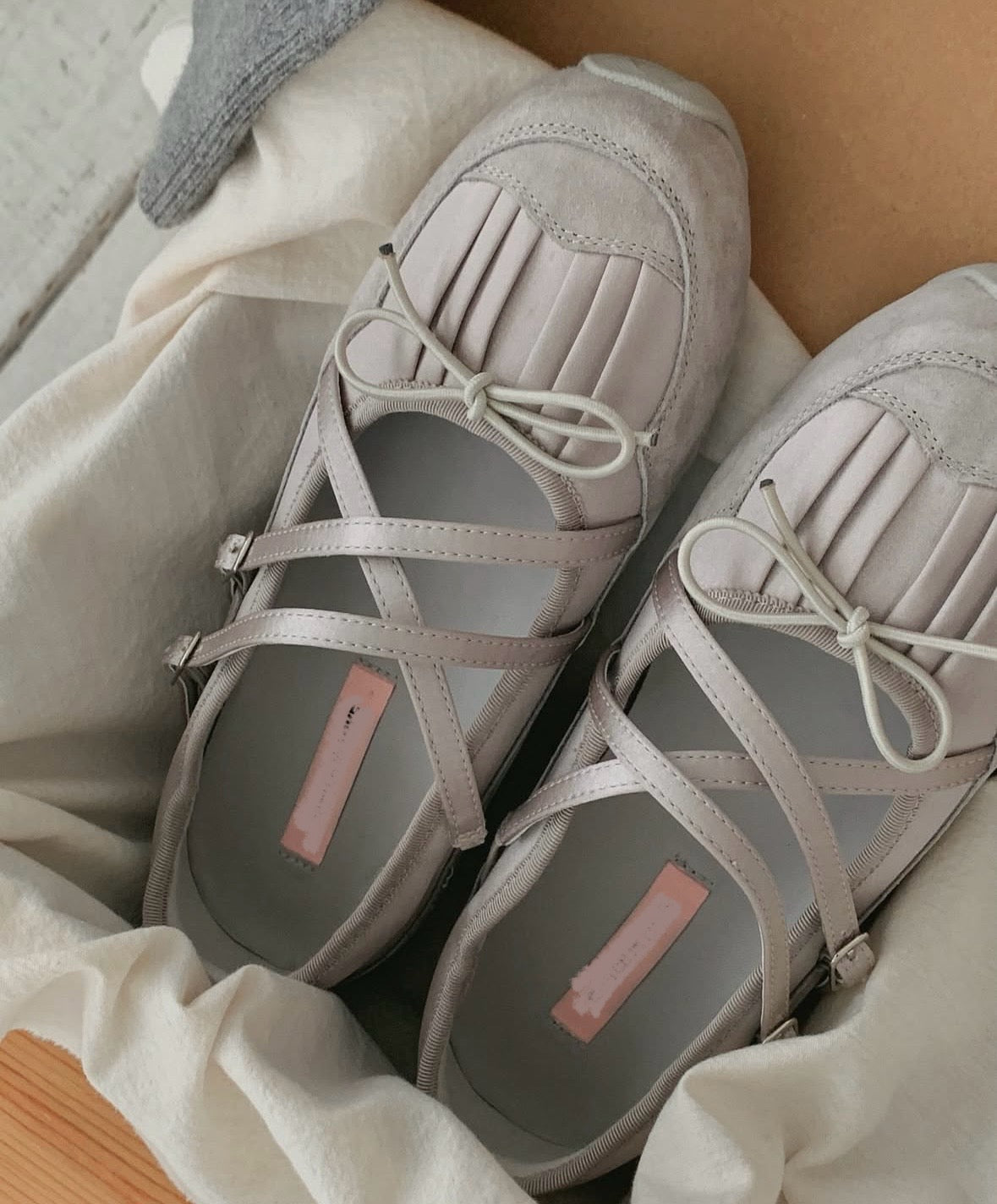 新版交叉帶芭蕾風鞋