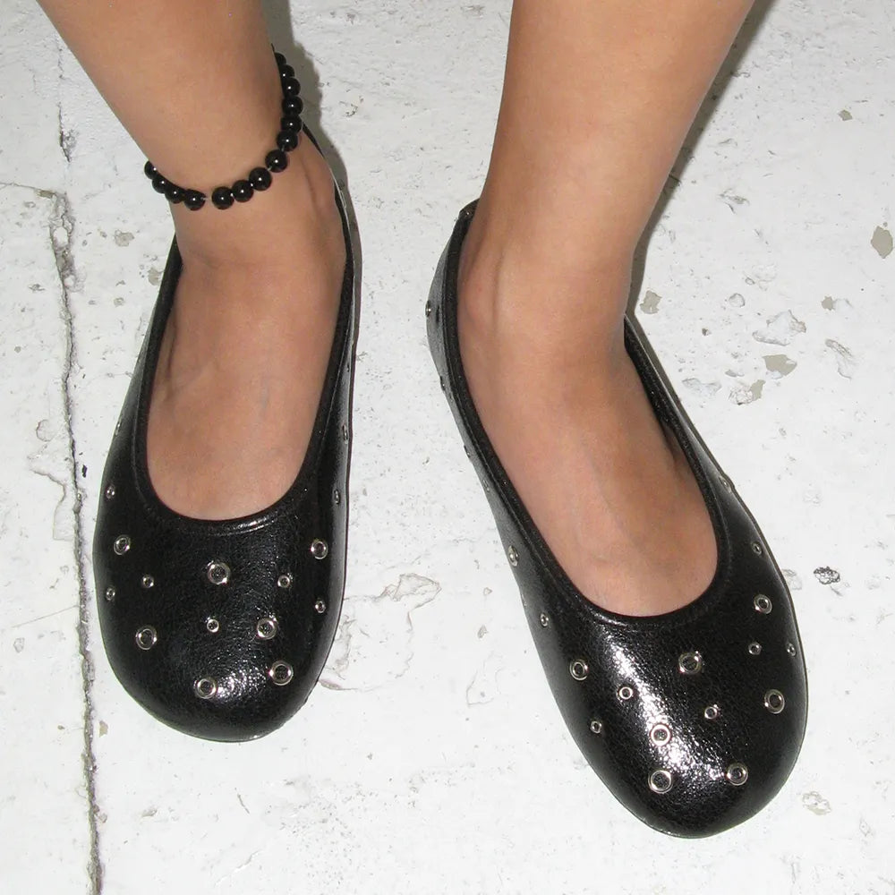 Foggy Moody Eyelet Mesh Flat Shoe (3 colors)