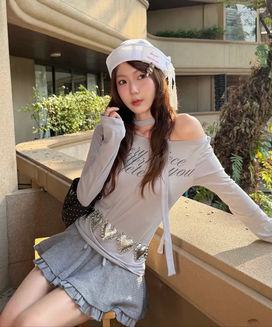 Leterie LETTERING OFF-SHOULDER TIE LONG SLEEVE_3COLOR