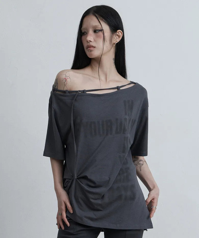 ASUR POINT BUCKLE ONE-SHOULDER TEE(4 colors)