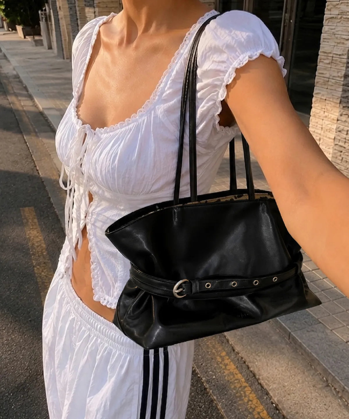 Leterie MELLOW REVERSIBLE BELT TOTE BAG (4 colors)