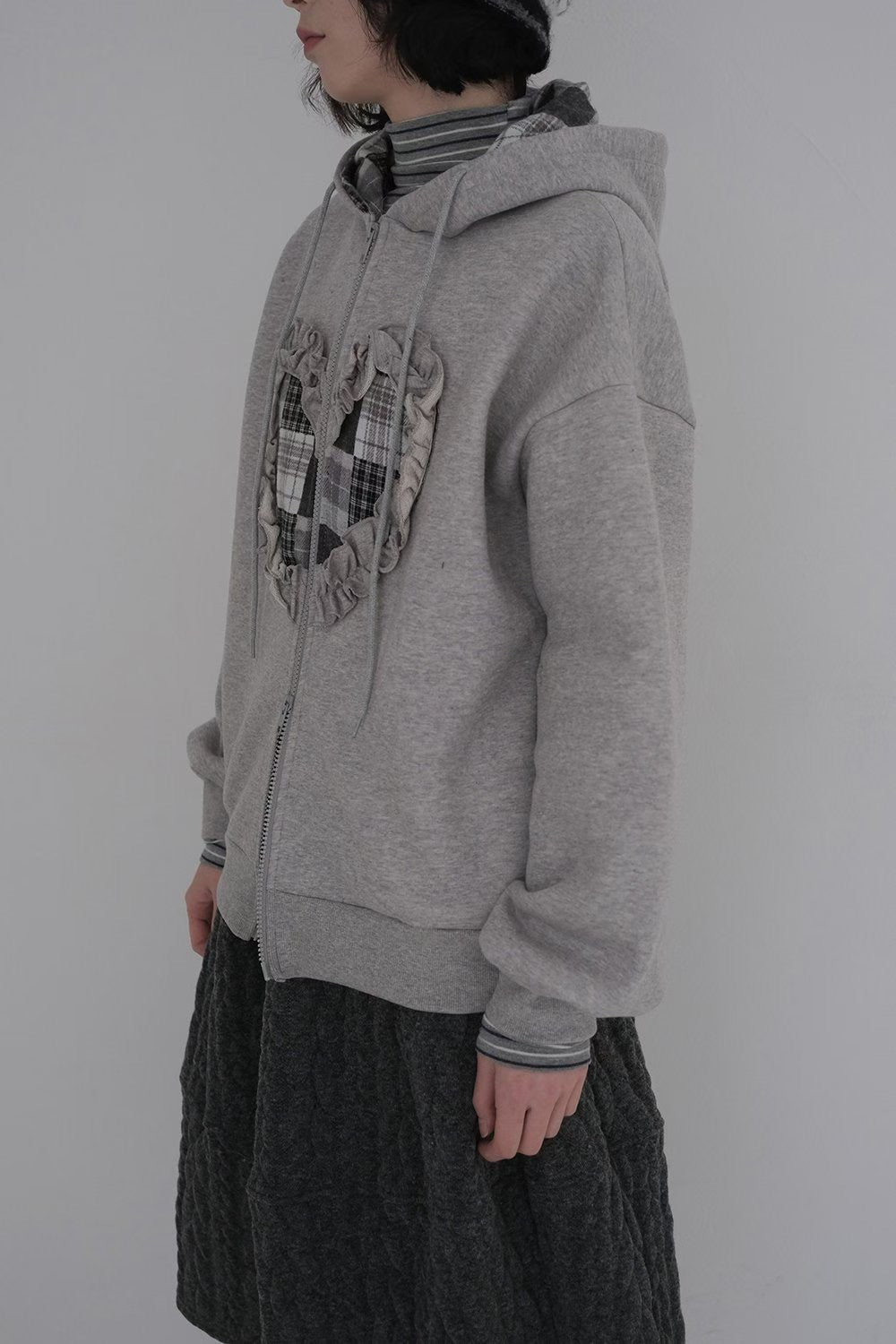 格仔愛心拉鍊外套