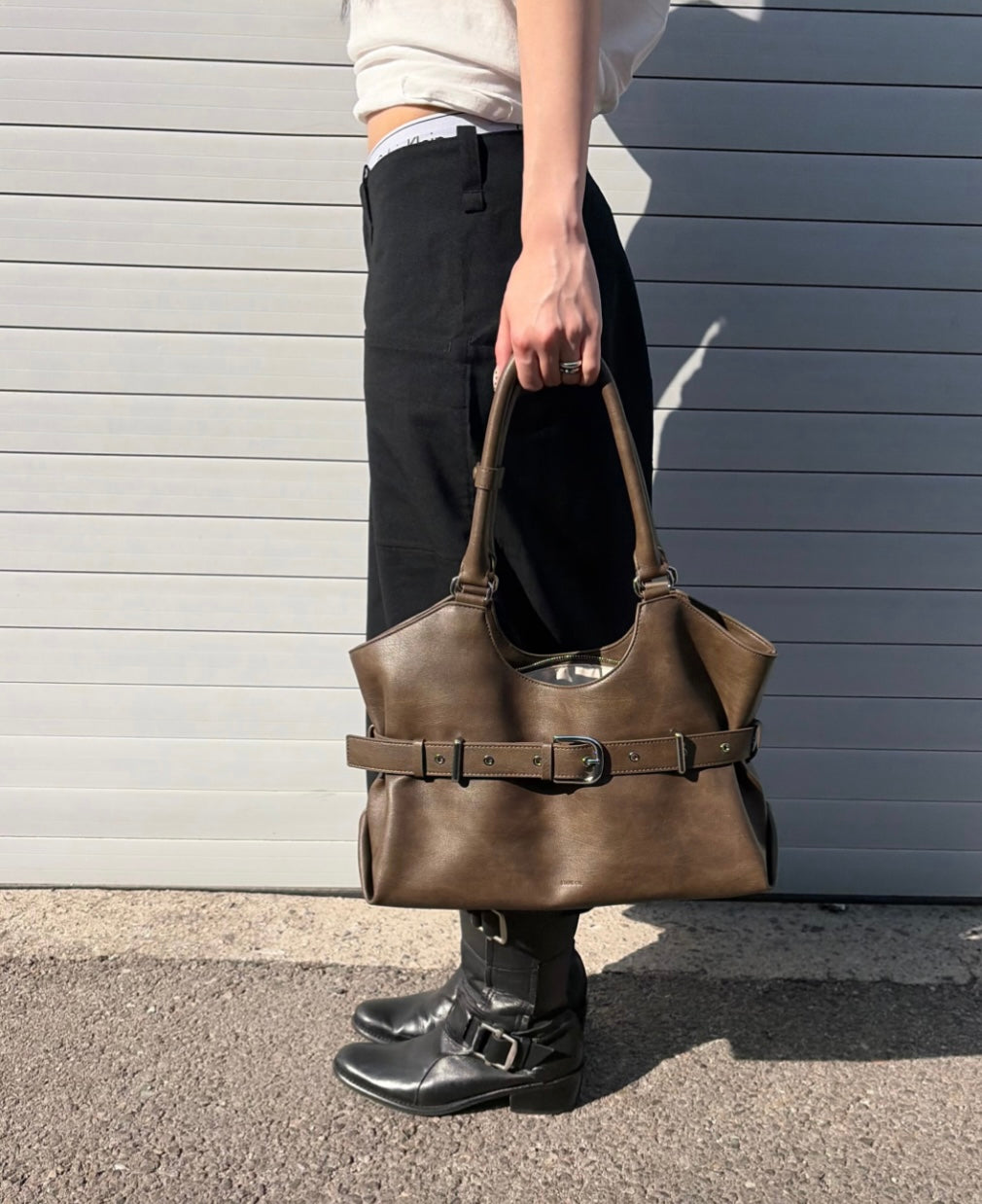 Stand Oil Lene Bag (3 colors)