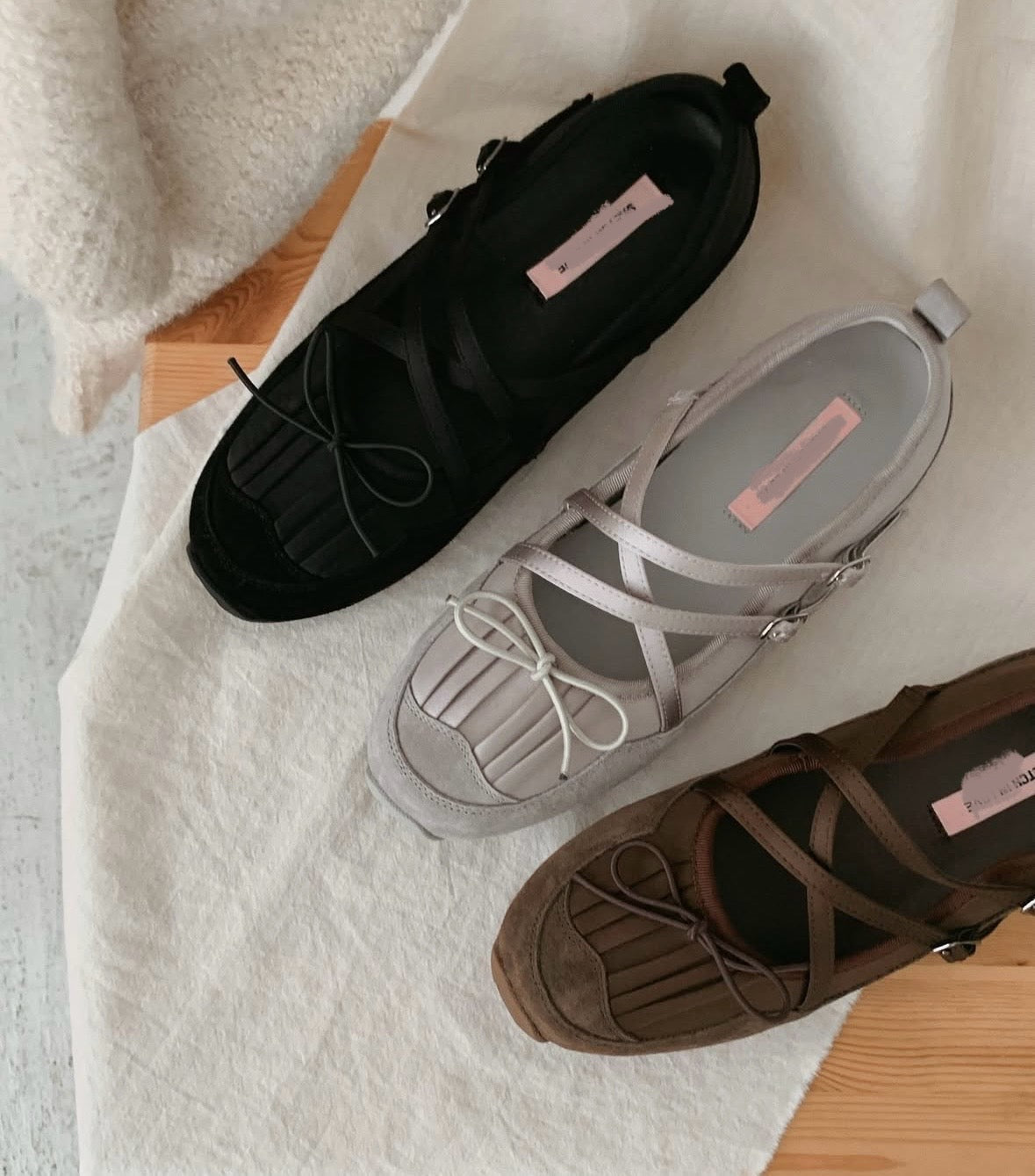 新版交叉帶芭蕾風鞋