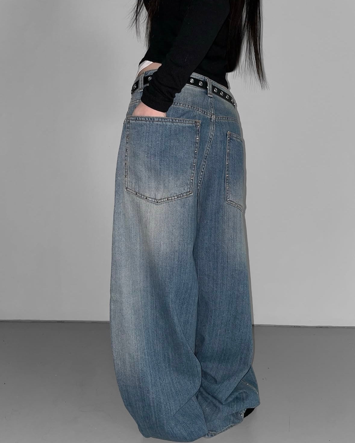 (S現貨)銀釘牛仔褲