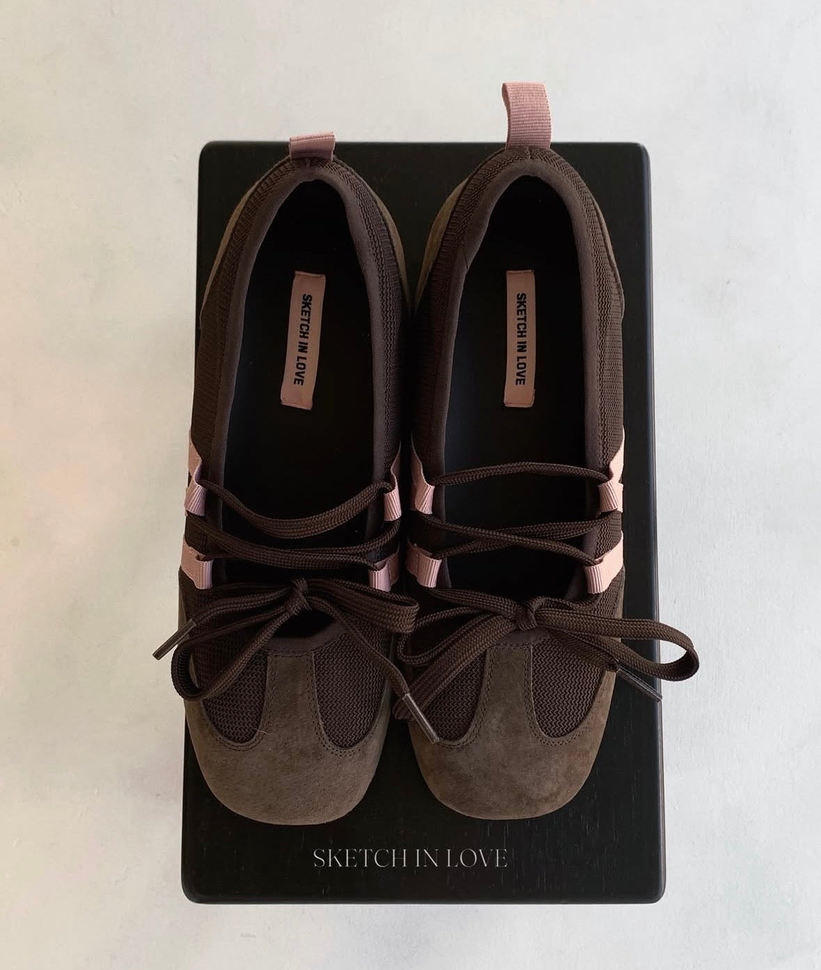 Rose Ribbob Sneakers(2colors)