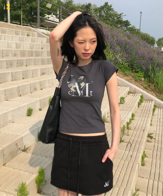 Mucent Canyon Heart Camo Short Sleeve Tee (2 Colors)