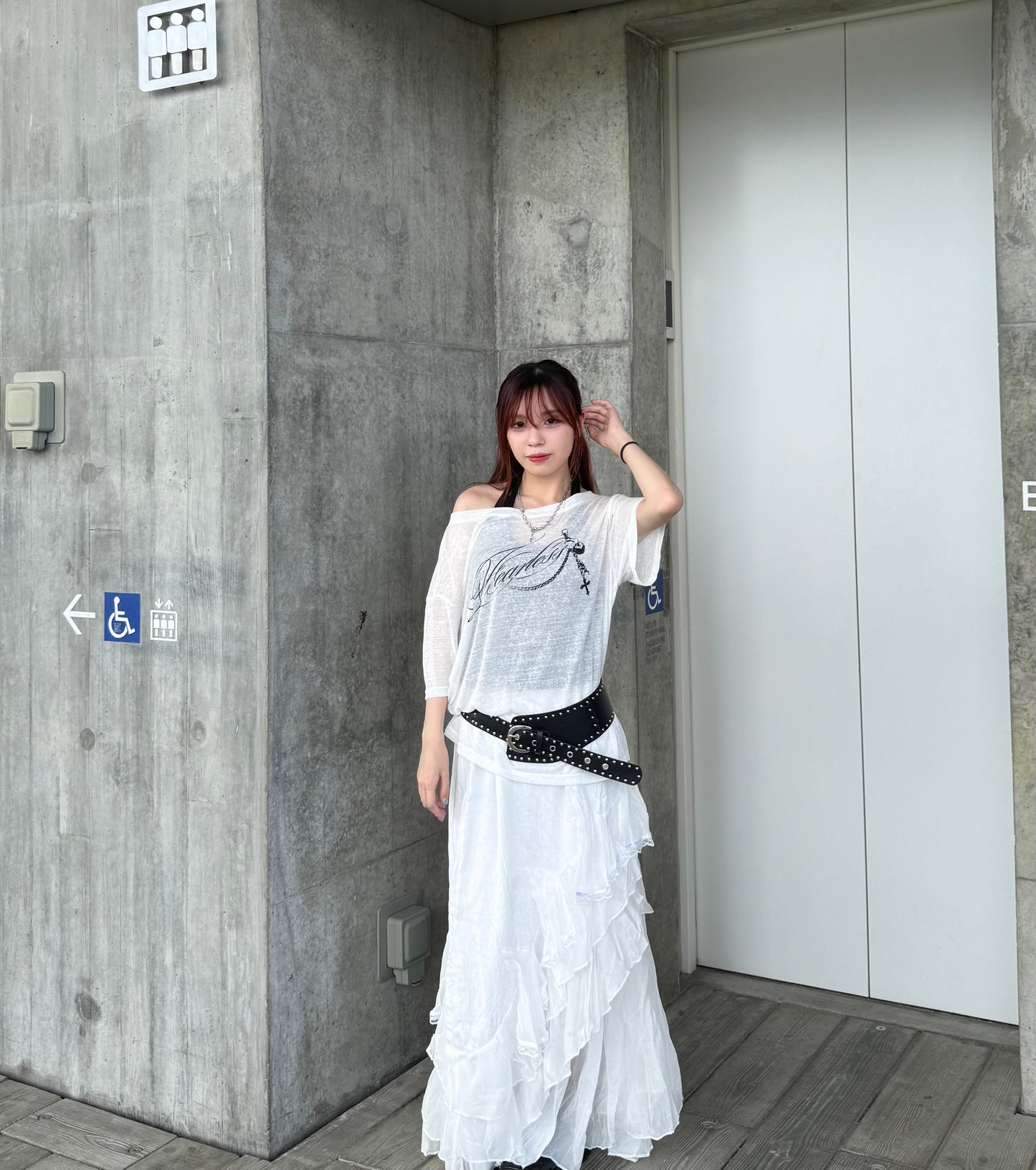 透視斜膊字母T（白色現貨）