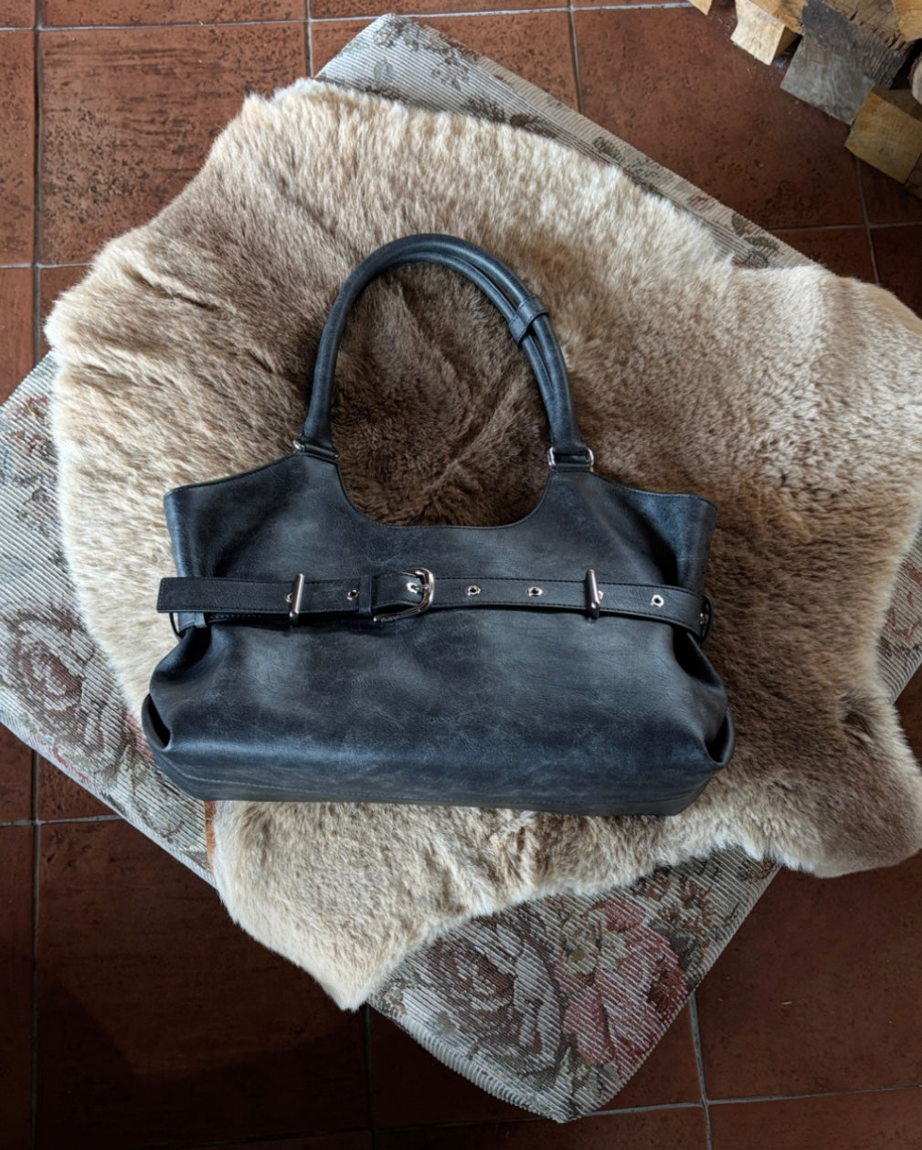 Stand Oil Lene Bag (3 colors)