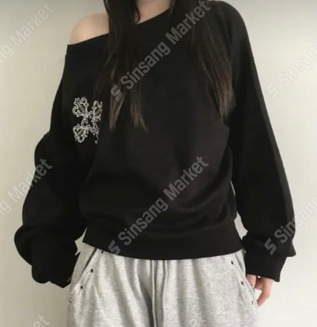 薄款斜膊十字衛衣